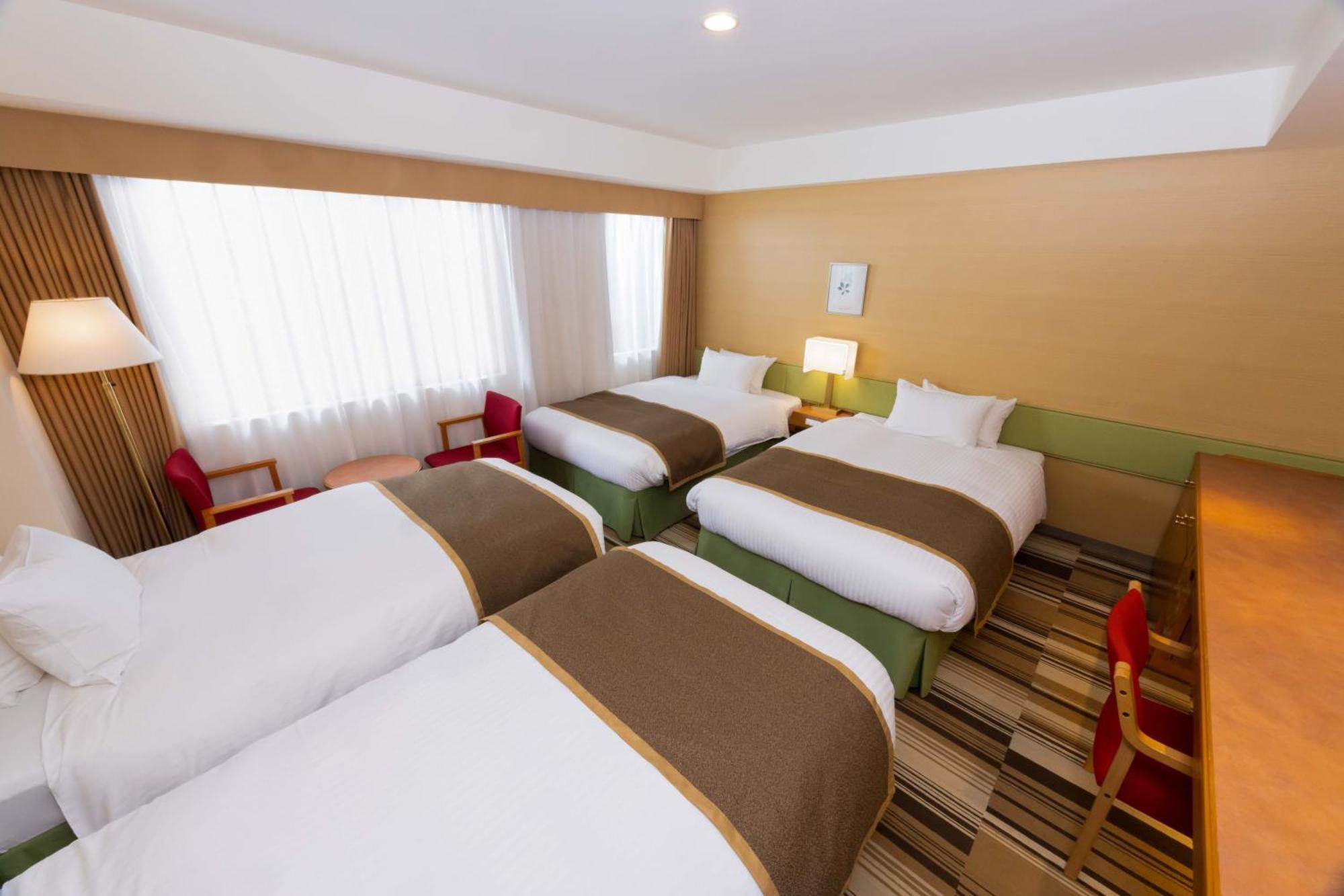 Hotel The Lutheran Osaka Esterno foto